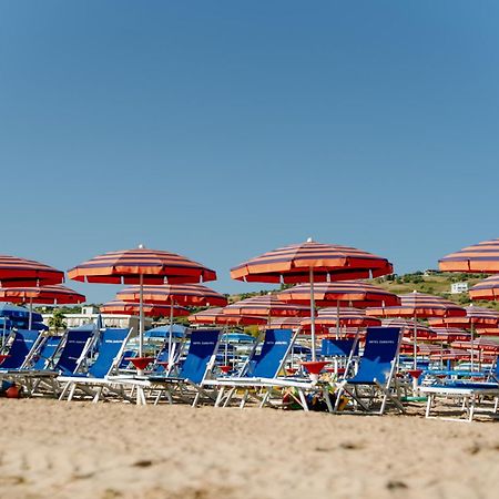 Hotel Caravel فاستو المظهر الخارجي الصورة